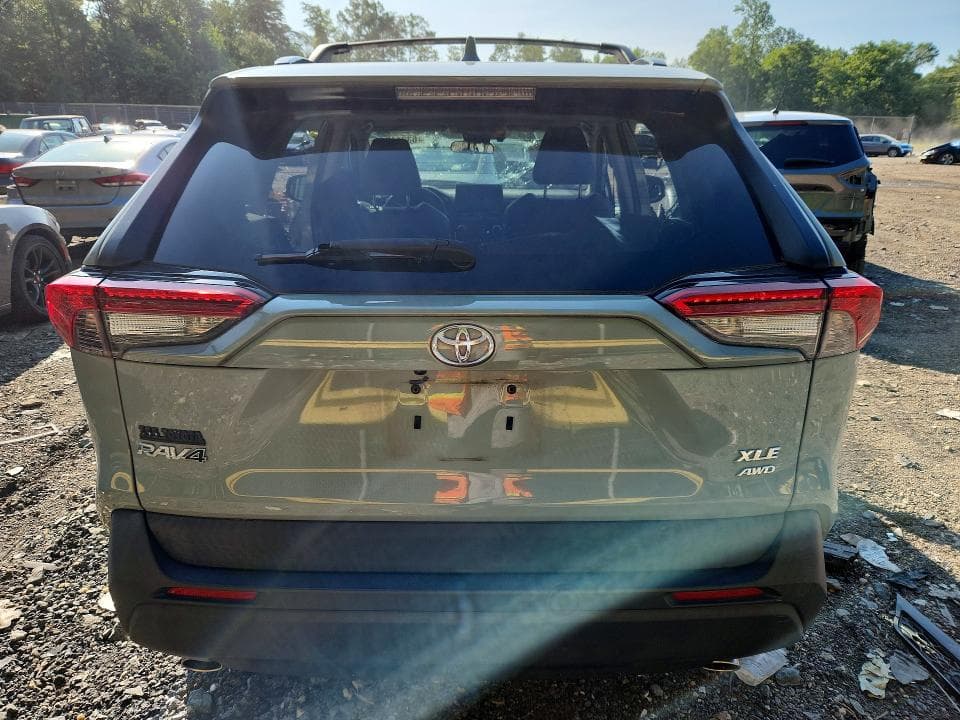 2019 TOYOTA RAV4 XLE PREMIUM 6