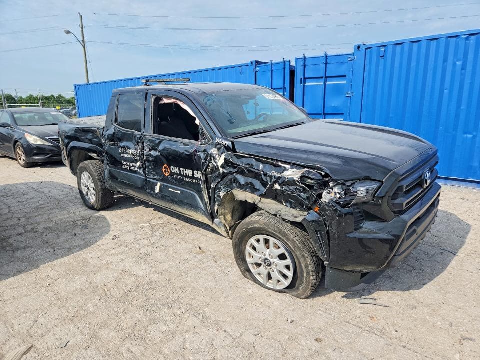 2025 TOYOTA TACOMA SR 4