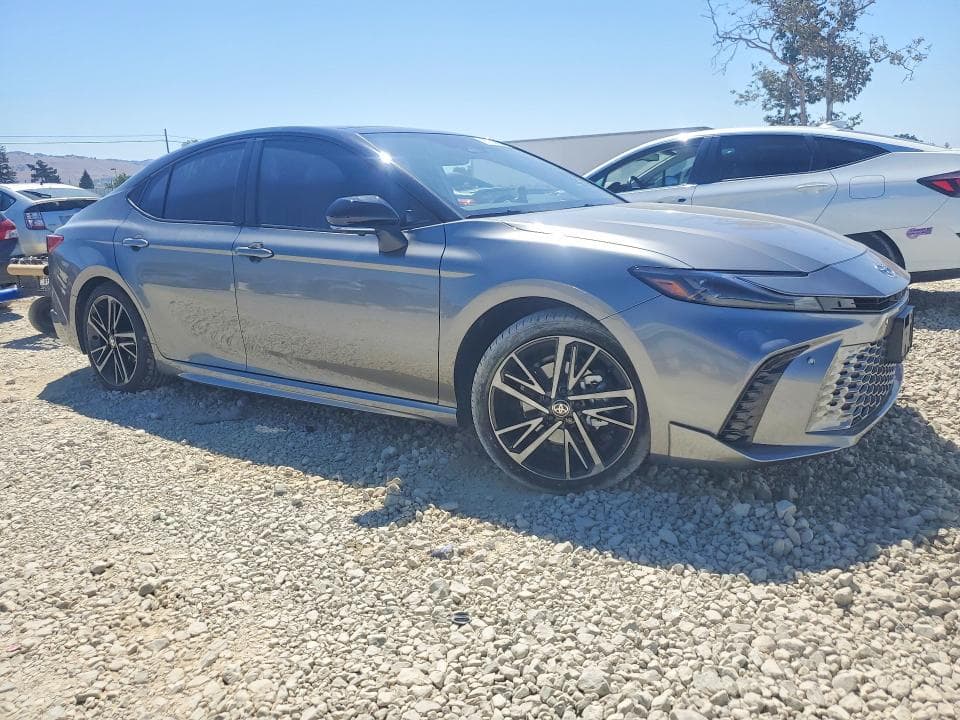 2026 TOYOTA CAMRY XSE 4
