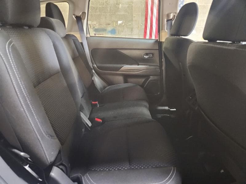 2019 MITSUBISHI OUTLANDER SE 11