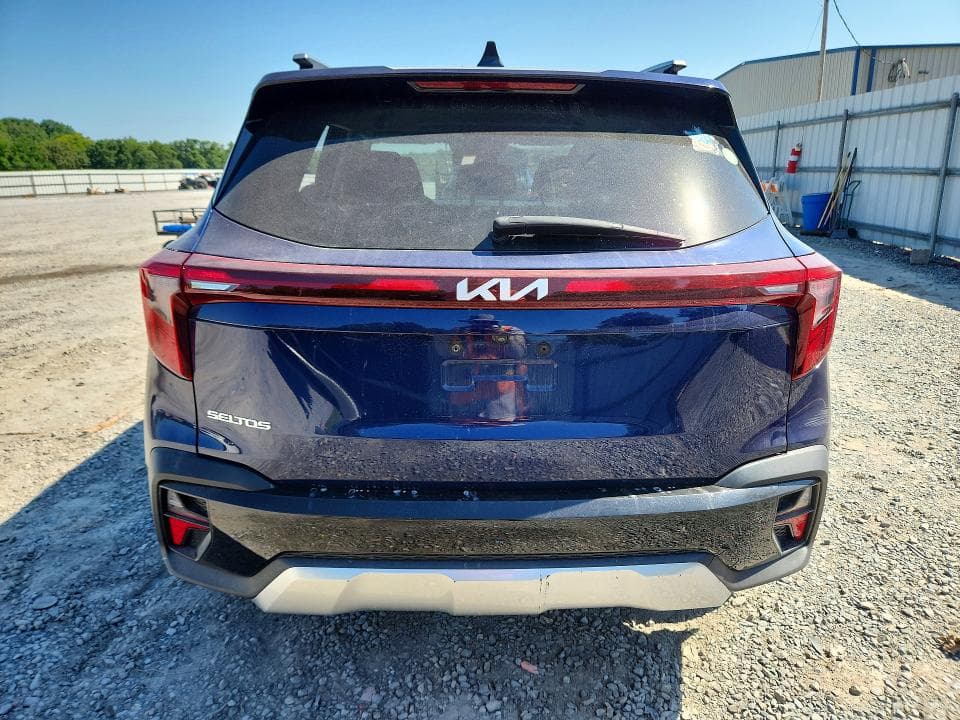 2024 KIA SELTOS EX 6
