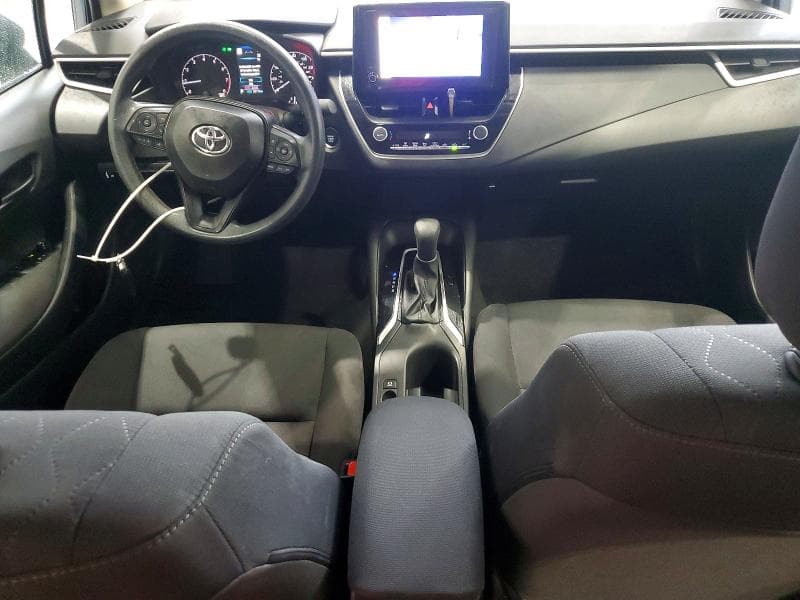 2025 TOYOTA COROLLA LE 8