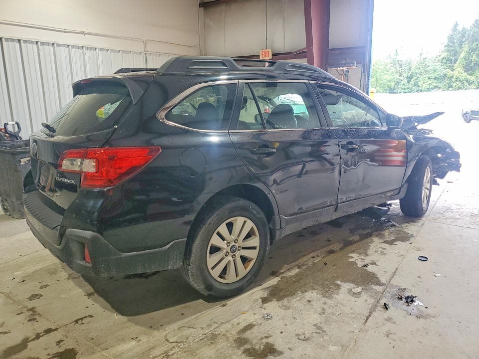2018 SUBARU OUTBACK 2.5I 3