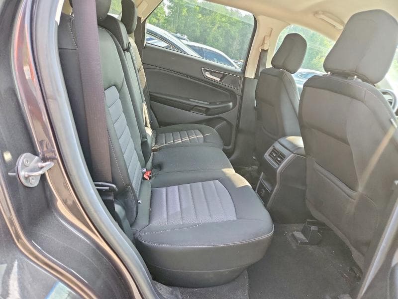 2020 FORD EDGE SE 11