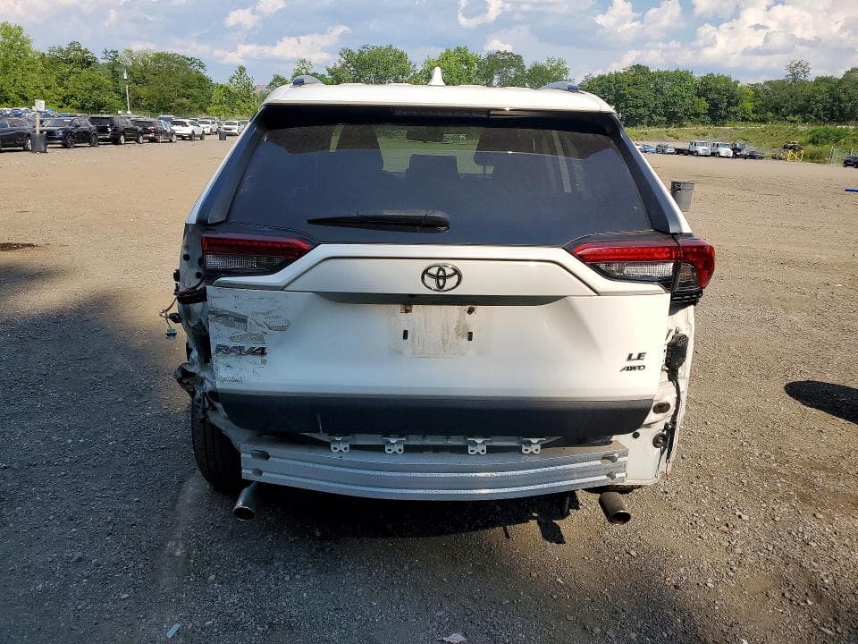 2019 TOYOTA RAV4 LE 6