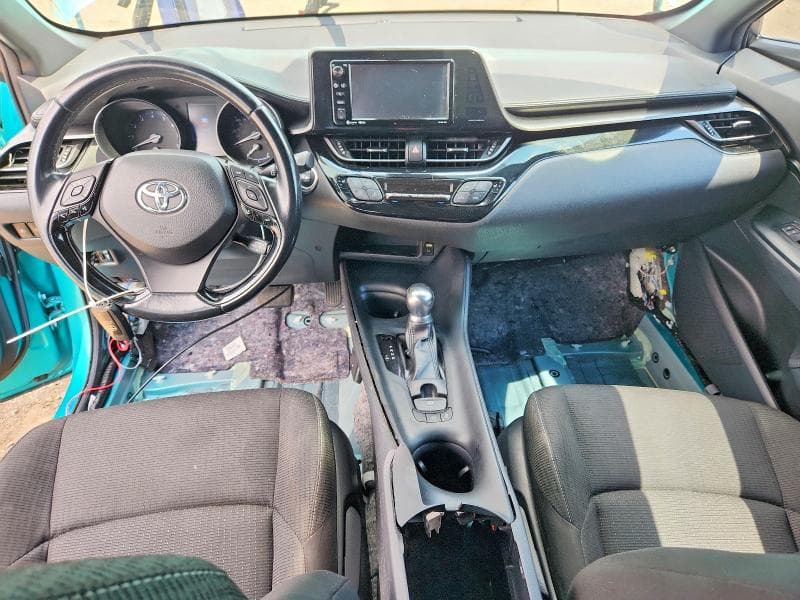 2018 TOYOTA C-HR XLE PREMIUM 8