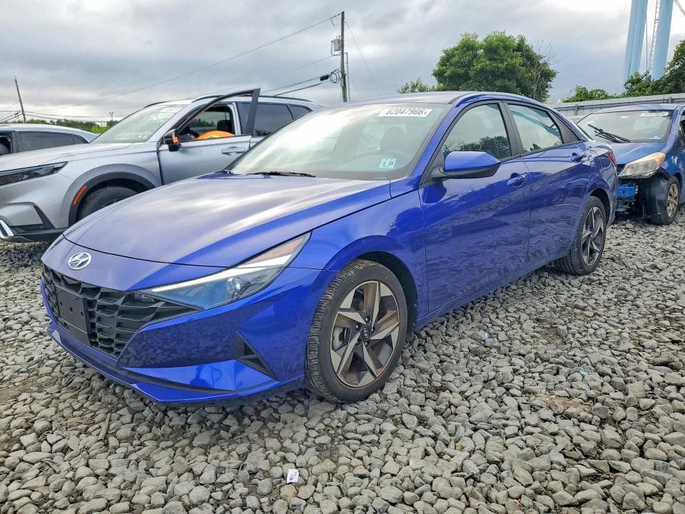 2023 HYUNDAI ELANTRA SEL - 1