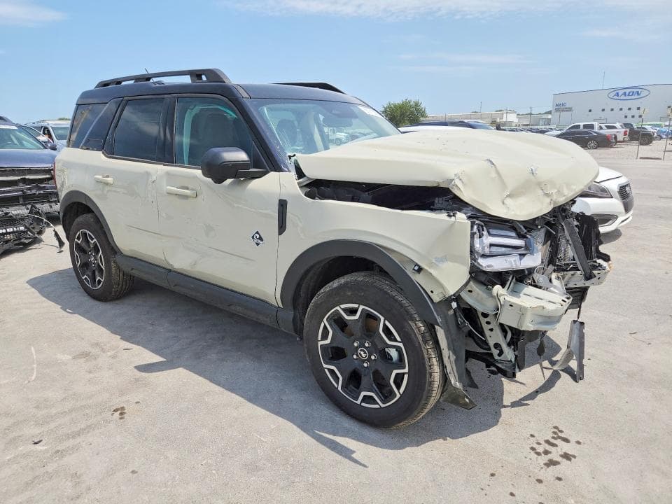 2025 FORD BRONCO SPORT OUTER BANKS 4
