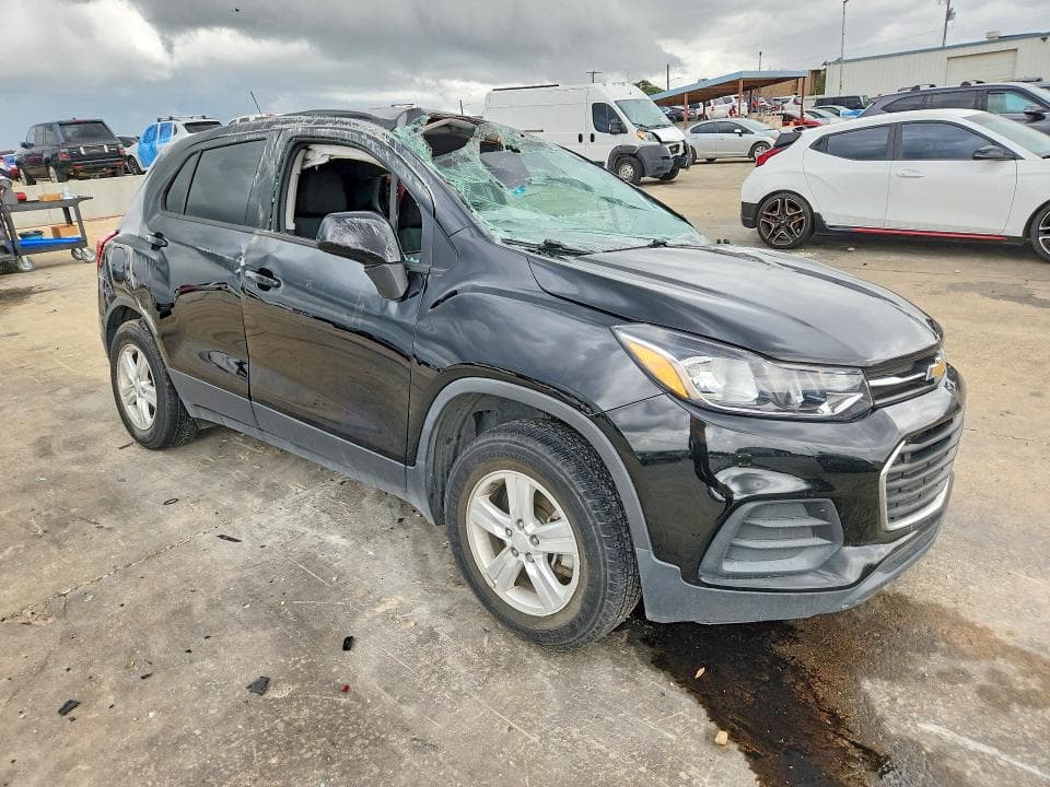 2020 CHEVROLET TRAX LS 4