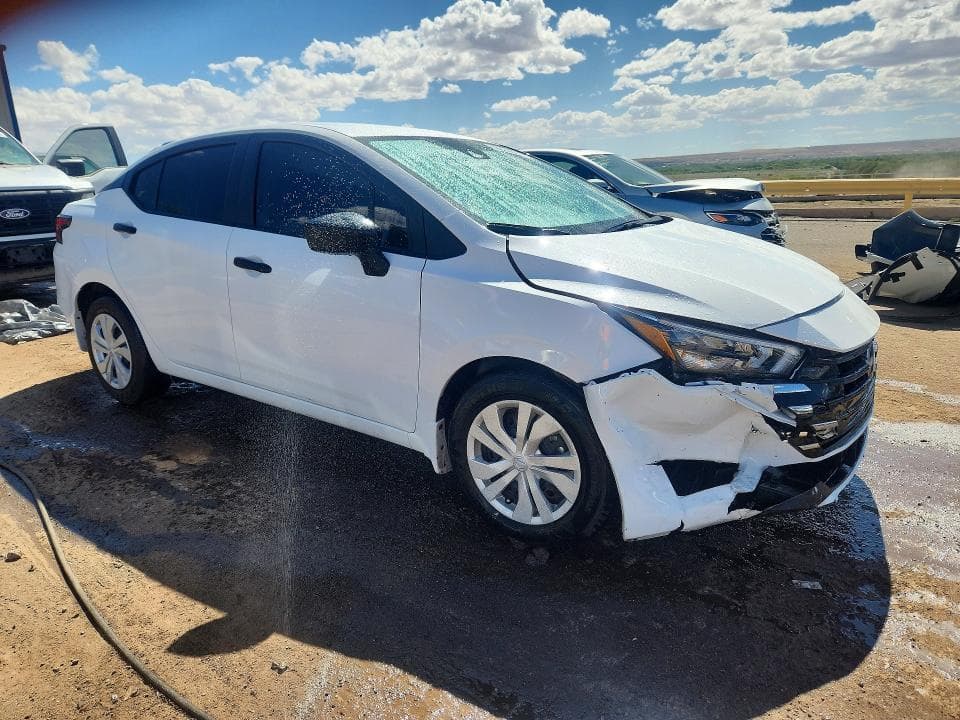 2025 NISSAN VERSA S 4