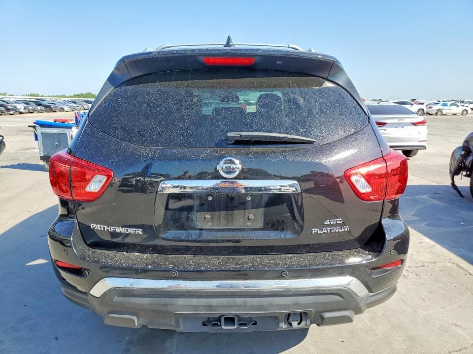 2019 NISSAN PATHFINDER PLATINUM 6