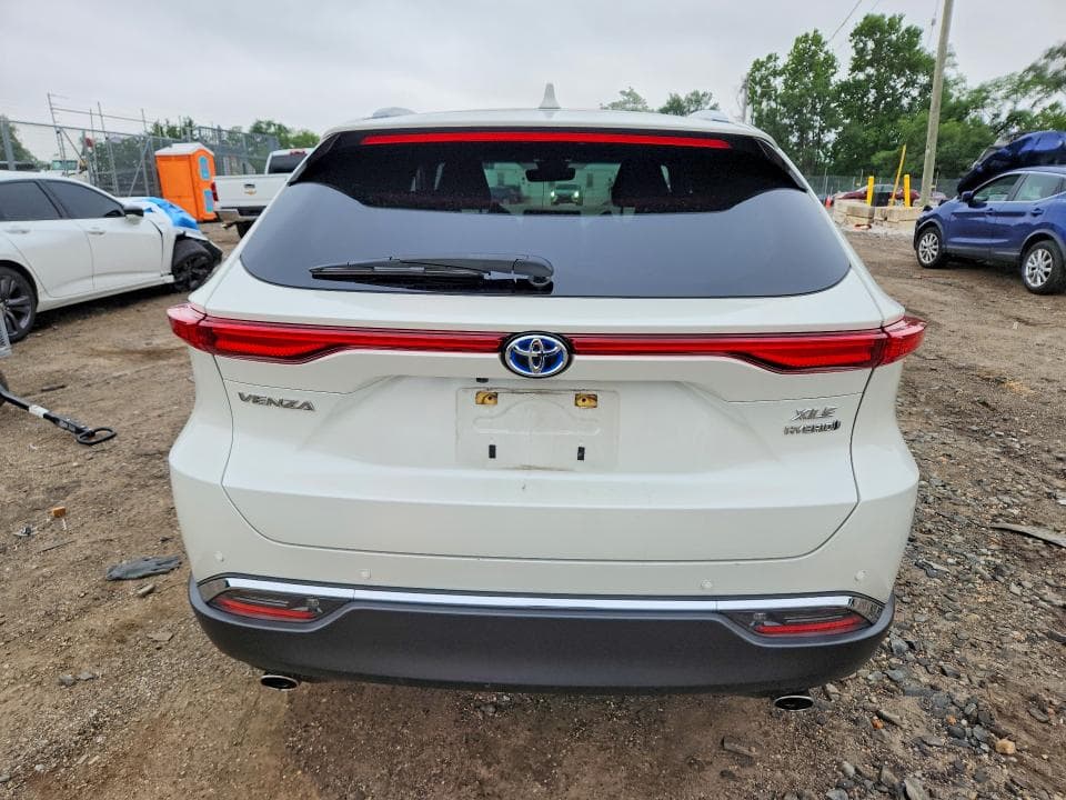 2022 TOYOTA VENZA XLE 6