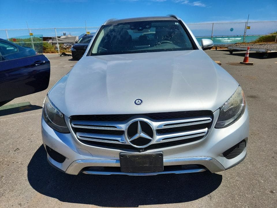 2017 MERCEDES-BENZ GLC 300 300 5
