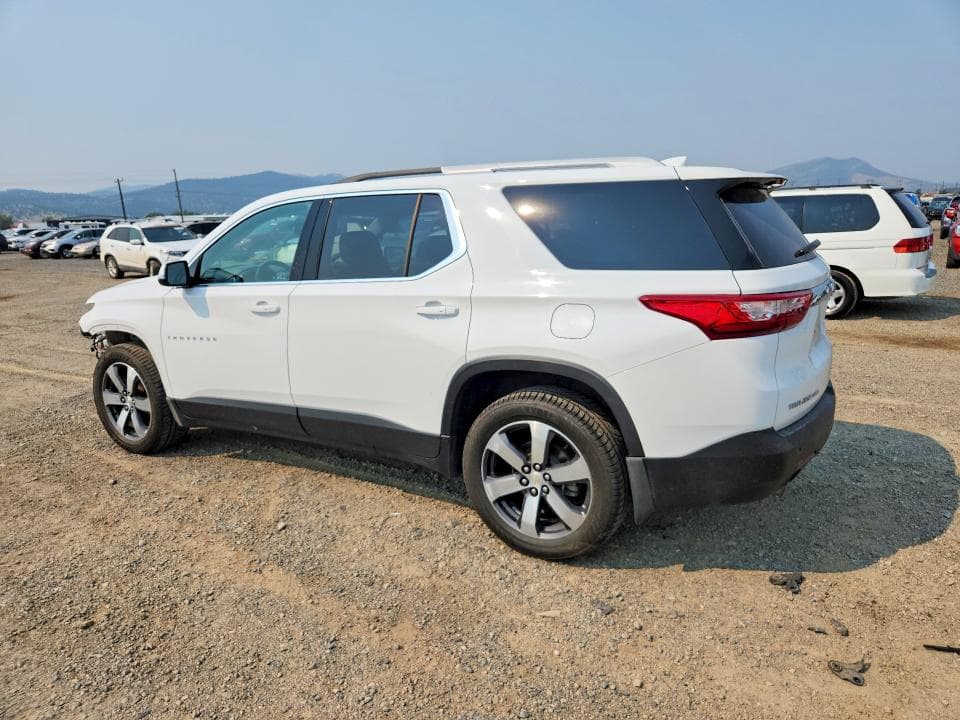 2018 CHEVROLET TRAVERSE LT 2