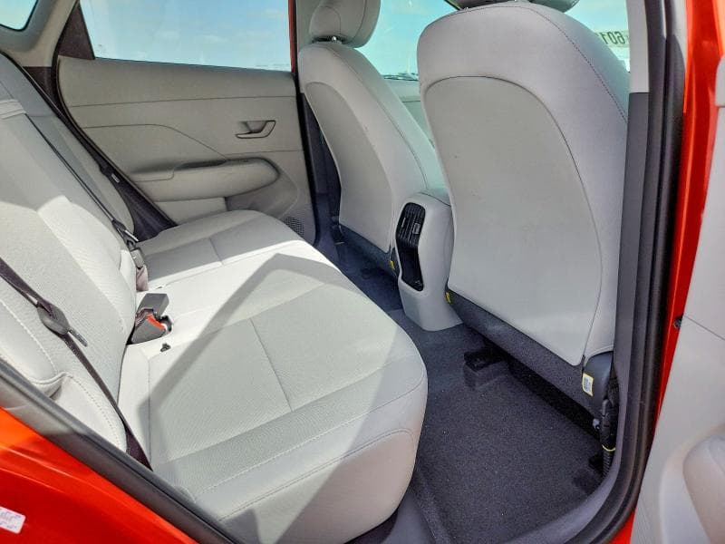 2024 HYUNDAI KONA SEL 11
