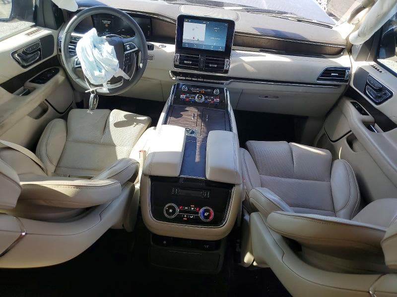 2019 LINCOLN NAVIGATOR RESERVE 8