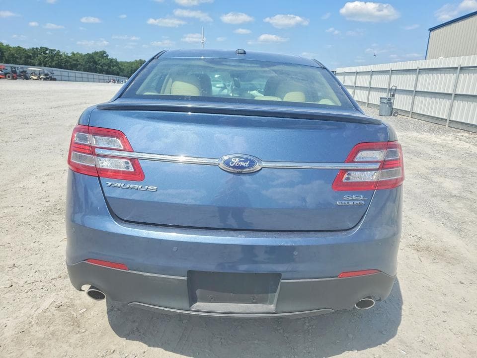 2018 FORD TAURUS SEL 6