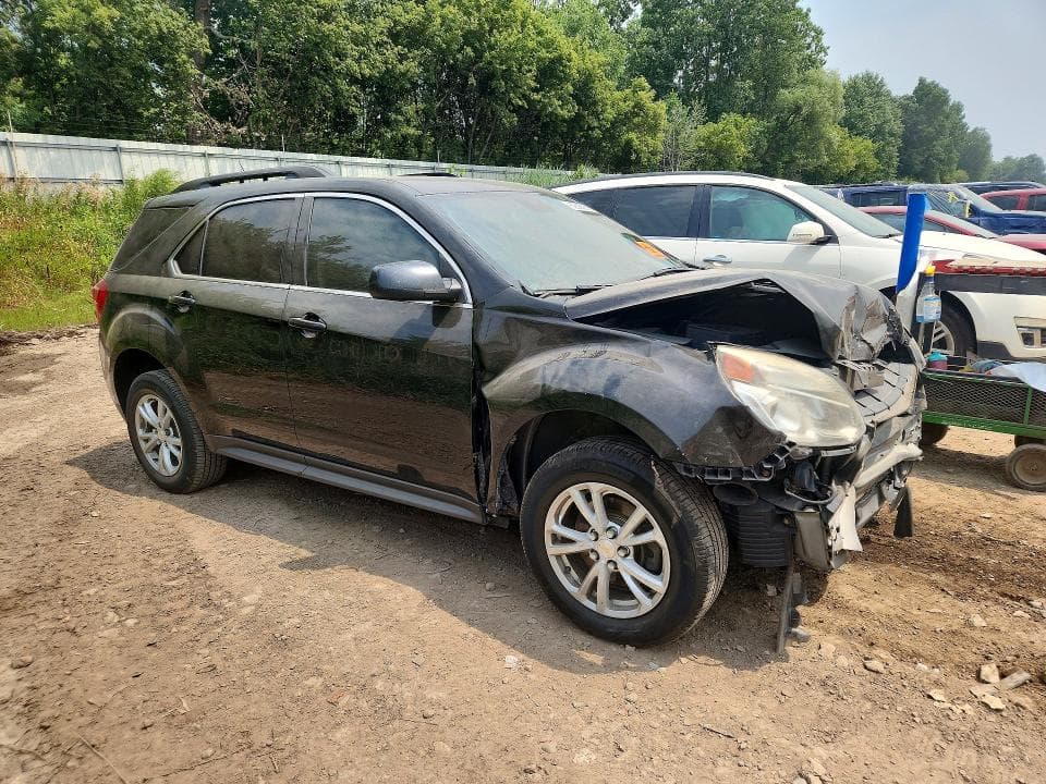 2017 CHEVROLET EQUINOX LT 4