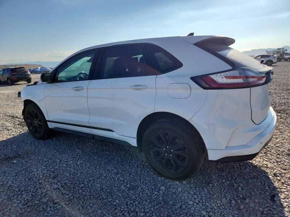 2022 FORD EDGE SE 2