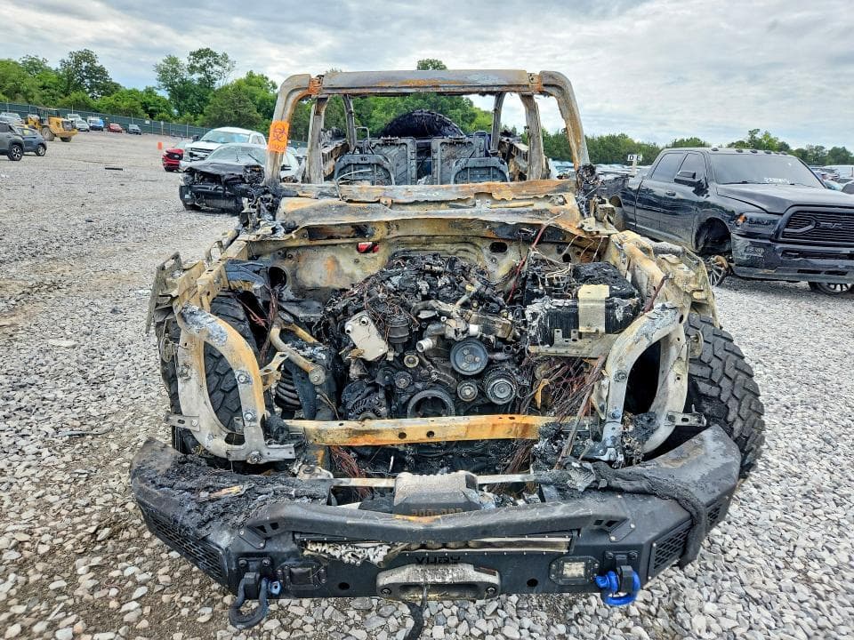 2023 FORD BRONCO BASE 5