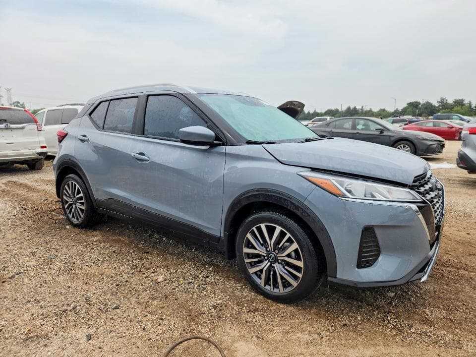 2024 NISSAN KICKS SV 4