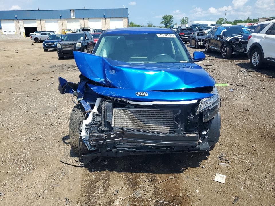 2021 KIA SELTOS LX 5