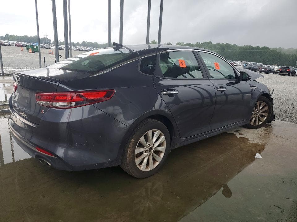 2018 KIA OPTIMA S 3