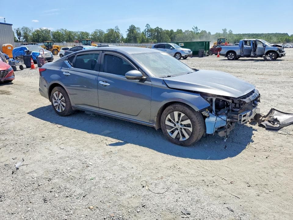 2020 NISSAN ALTIMA S 4