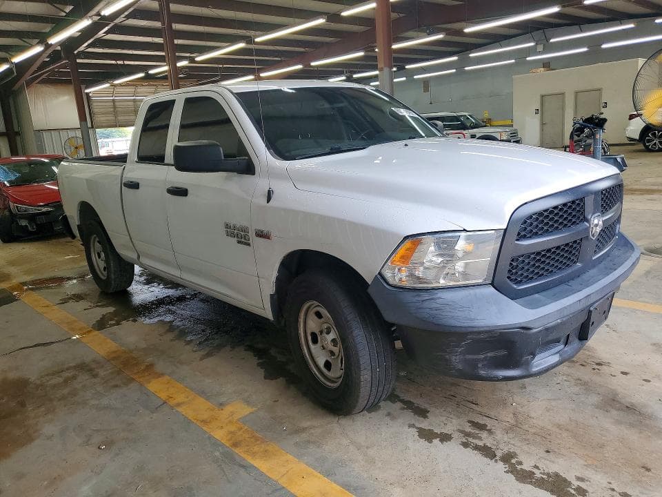 2019 RAM 1500 CLASSIC TRADESMAN 4