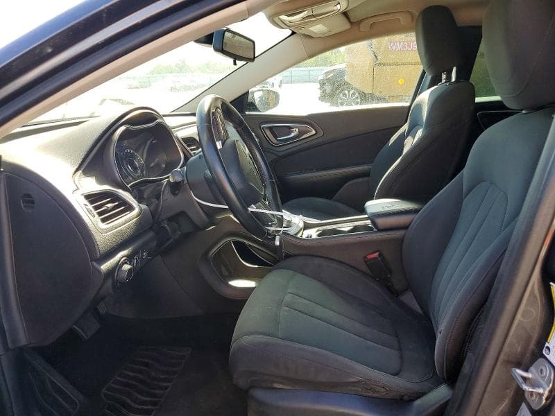 2017 CHRYSLER 200 LX 7