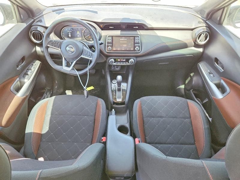 2020 NISSAN KICKS SR 8