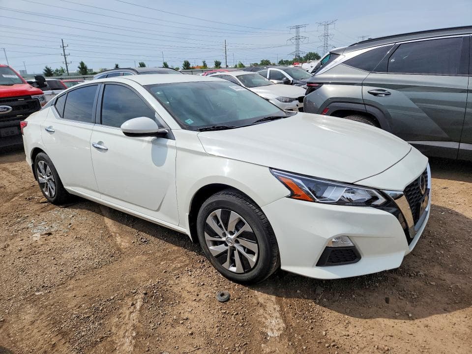 2019 NISSAN ALTIMA S 4