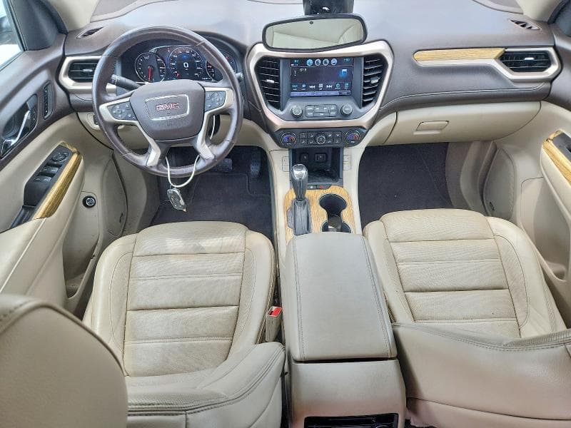 2018 GMC ACADIA DENALI 8