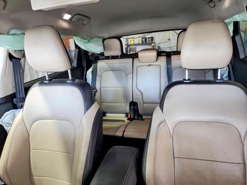 2020 FORD ESCAPE TITANIUM 10