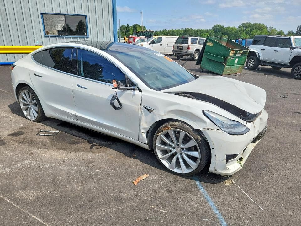 2020 TESLA MODEL 3 4