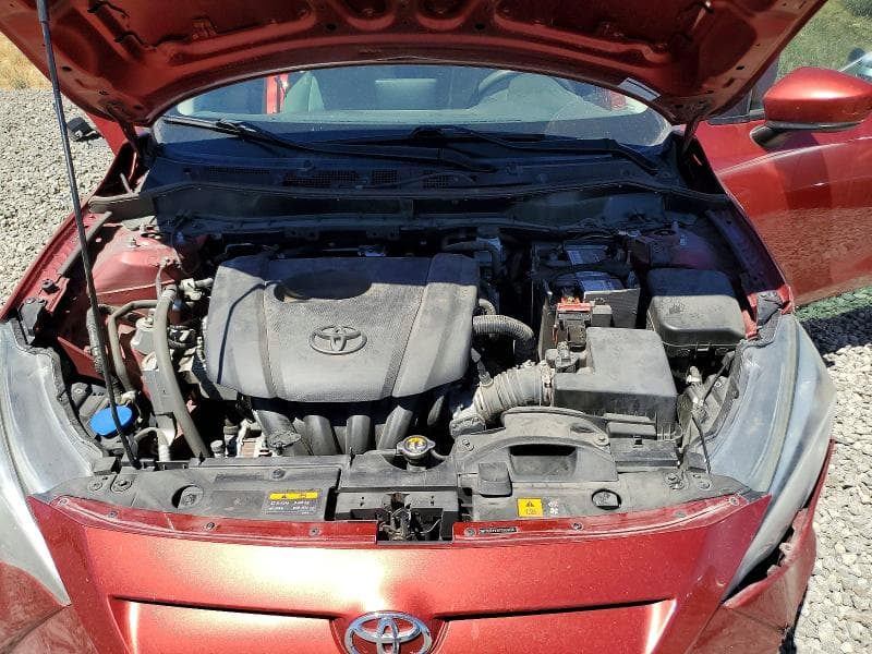 2019 TOYOTA YARIS LE 11
