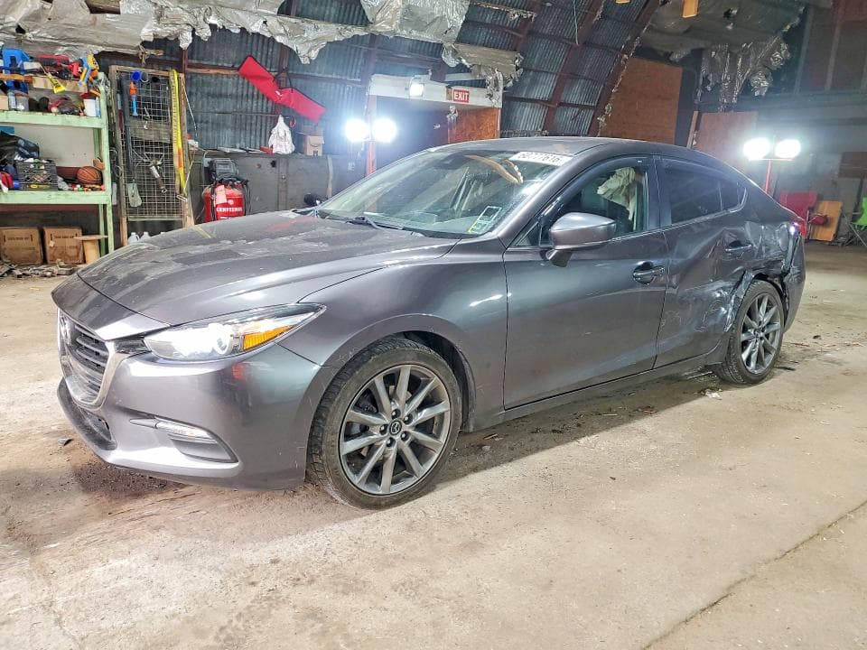 2018 MAZDA 3 TOURING - 1