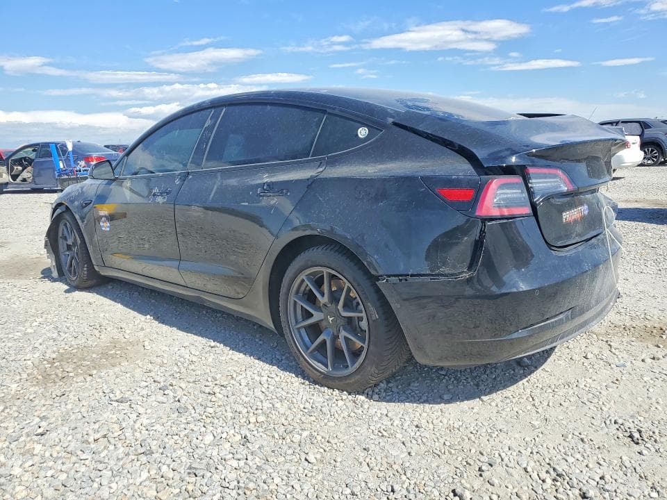 2022 TESLA MODEL 3 2