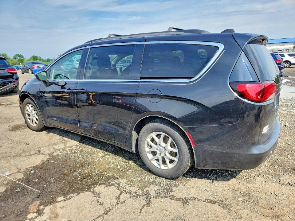 2021 CHRYSLER VOYAGER LXI 2