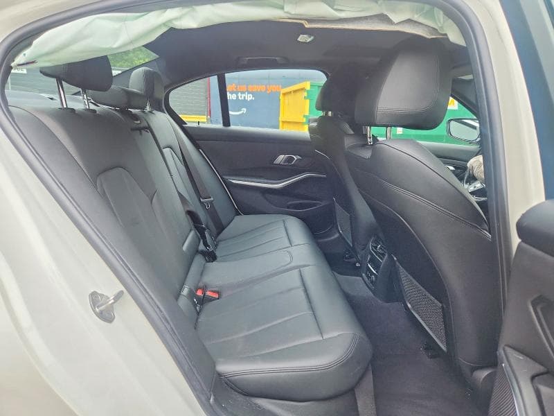 2019 BMW 330XI 10