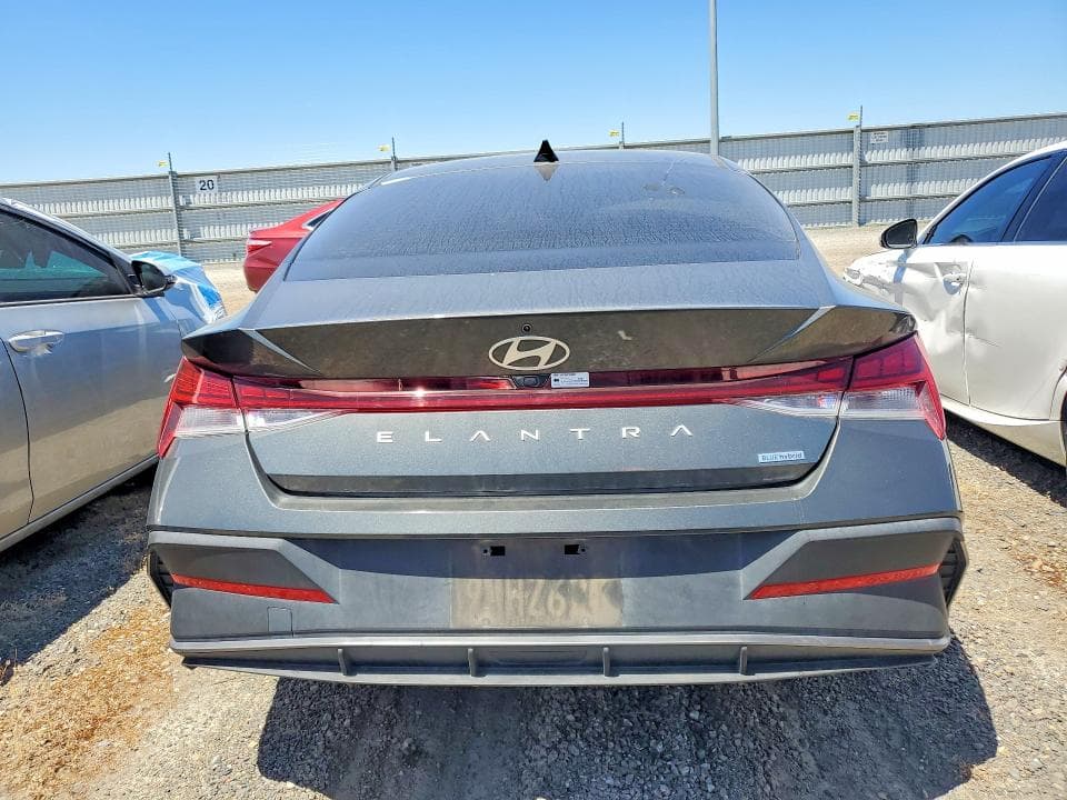 2024 HYUNDAI ELANTRA BLUE 6