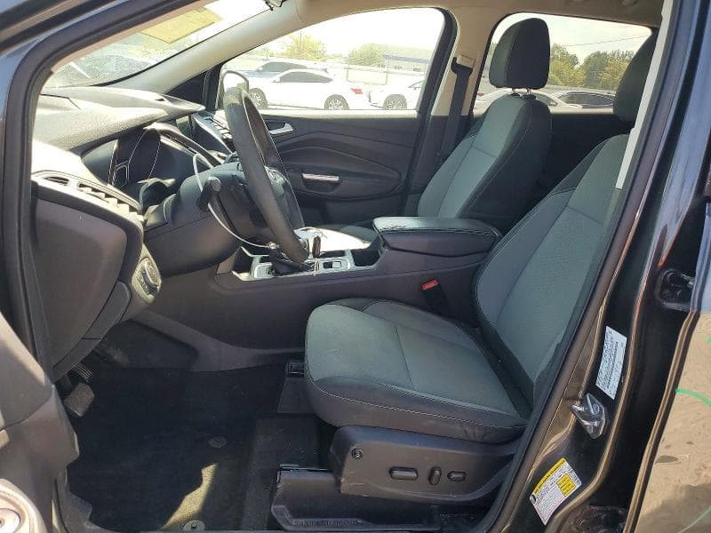 2017 FORD ESCAPE SE 7