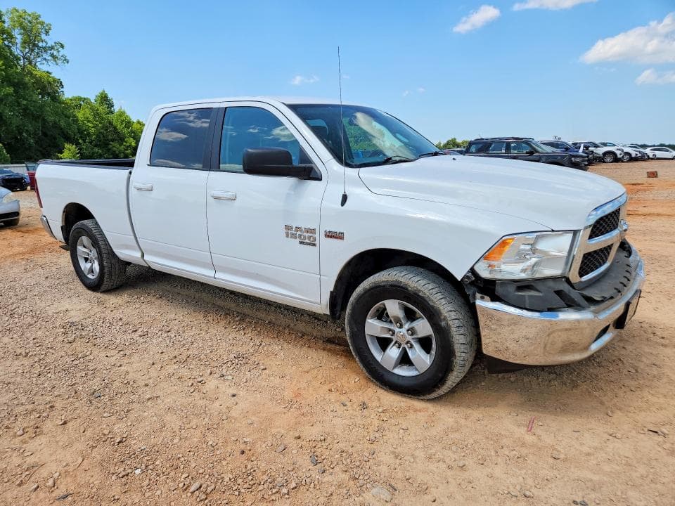 2020 RAM 1500 CLASSIC SLT 4