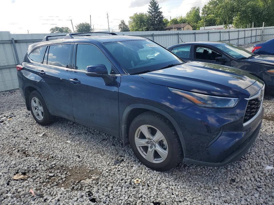 2022 TOYOTA HIGHLANDER L 4