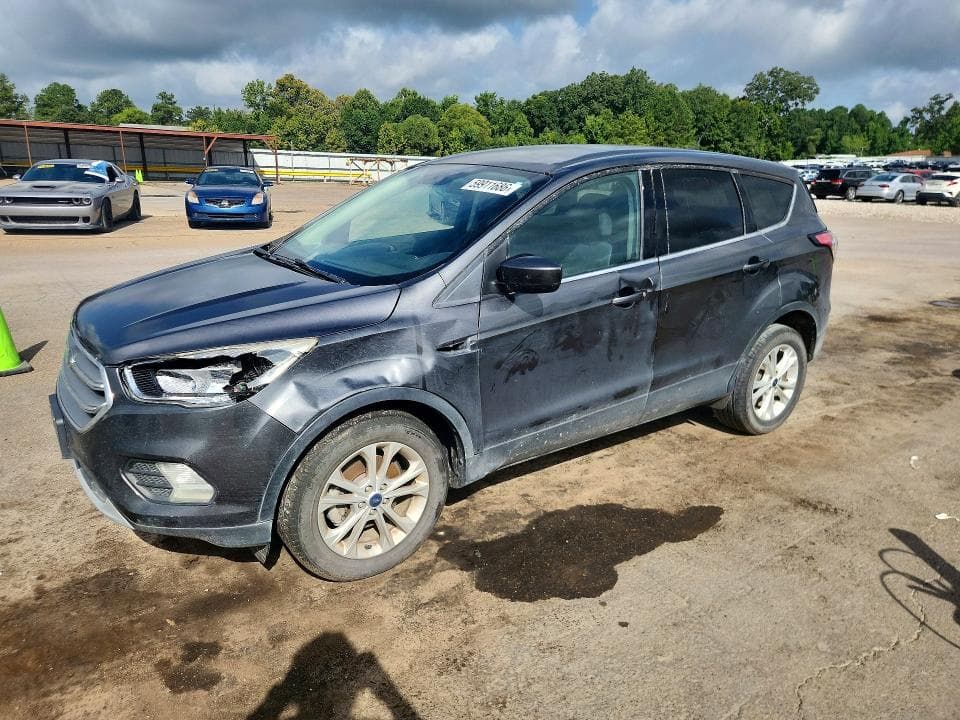 2017 FORD ESCAPE SE - 1