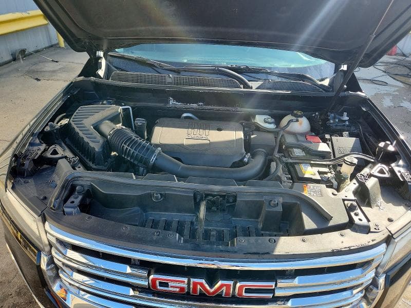 2023 GMC ACADIA SLE 12