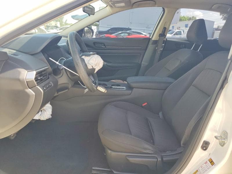 2023 NISSAN ALTIMA S 7