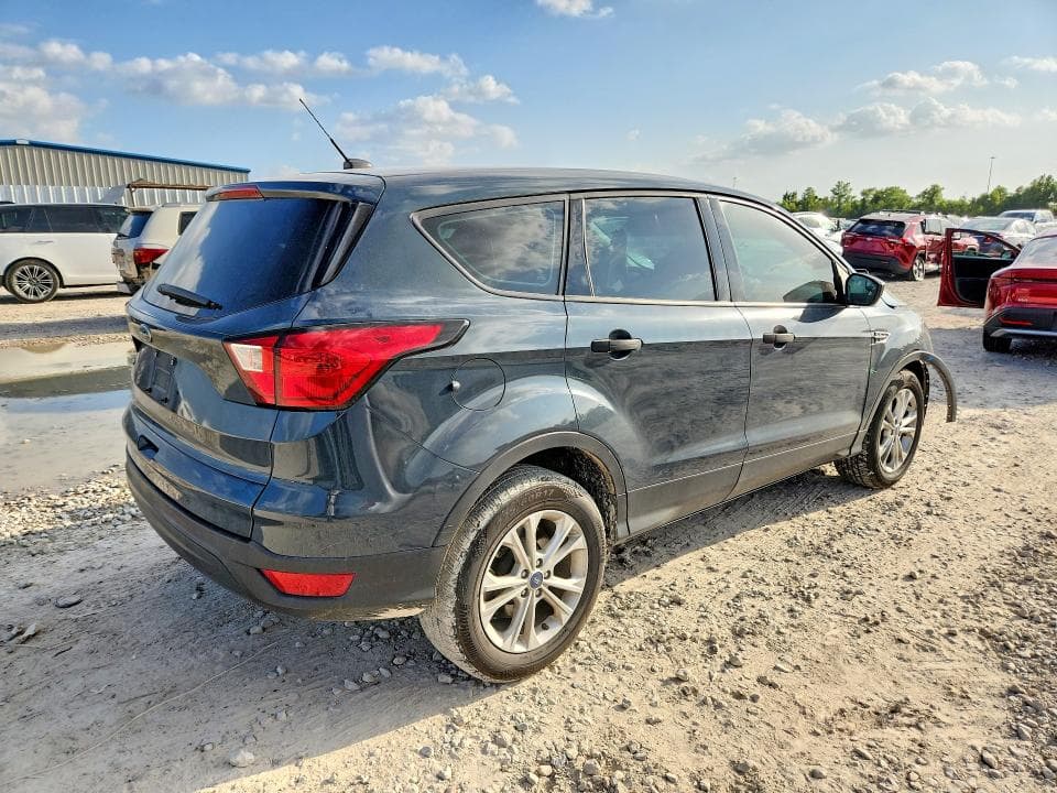 2019 FORD ESCAPE S 3