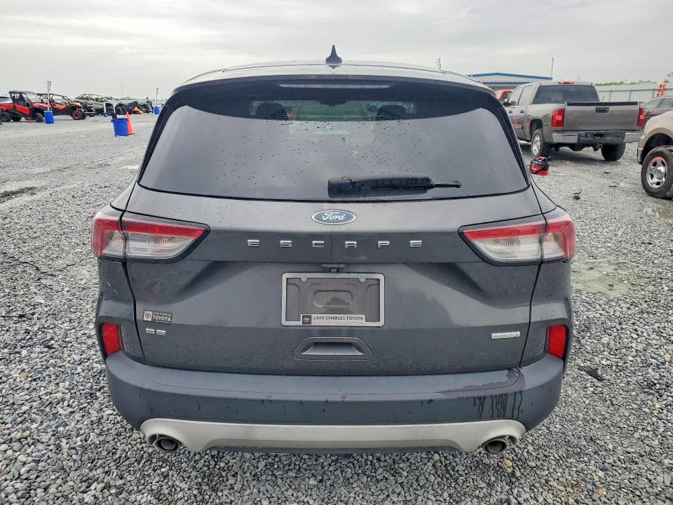 2020 FORD ESCAPE SE 6