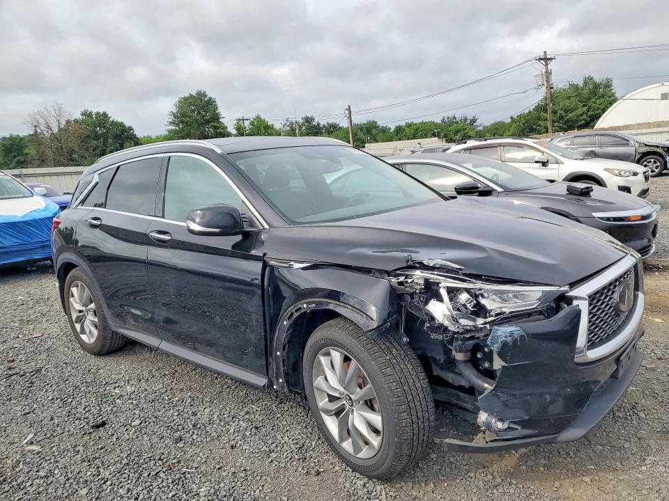 2019 INFINITI QX50 LUXE 4